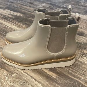 Steve Madden Puddles Rain Boots